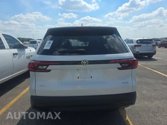 2025 Toyota Grand Highlander XLE - miniatura 5