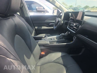 2025 Toyota Grand Highlander XLE - miniatura 8