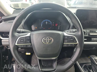 2025 Toyota Grand Highlander XLE - miniatura 10