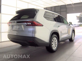 2025 Toyota Grand Highlander XLE - miniatura 4