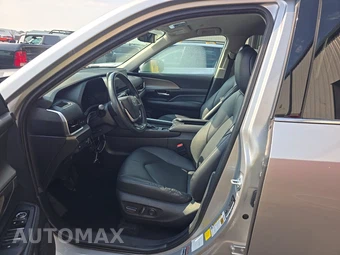 2025 Toyota Grand Highlander XLE - miniatura 7