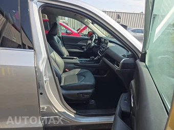 2025 Toyota Grand Highlander XLE - miniatura 8