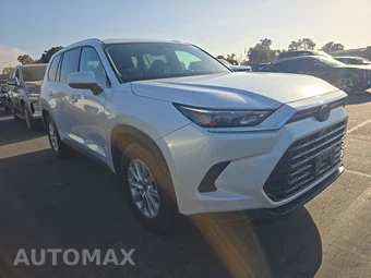 2025 Toyota Grand Highlander XLE - miniatura 3