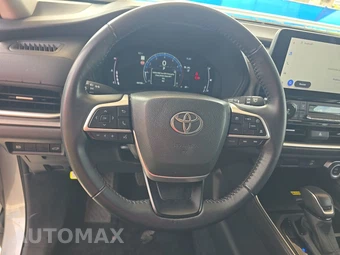 2025 Toyota Grand Highlander XLE - miniatura 10