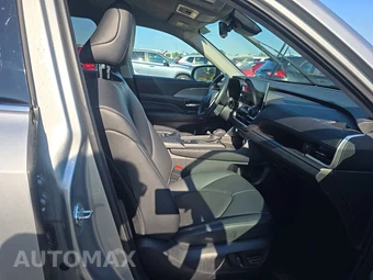 2025 Toyota Grand Highlander XLE - miniatura 8