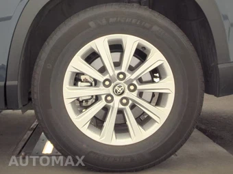 2025 Toyota Grand Highlander XLE - miniatura 12