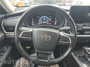 2025 Toyota Grand Highlander XLE - miniatura 10