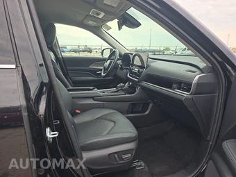 2025 Toyota Grand Highlander XLE - miniatura 8