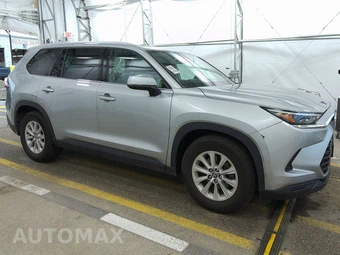 2025 Toyota Grand Highlander XLE - miniatura 3