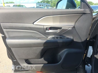 2025 Toyota Grand Highlander XLE - miniatura 9