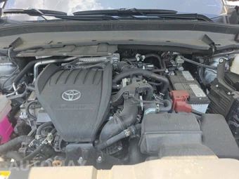 2025 Toyota Grand Highlander XLE - miniatura 16