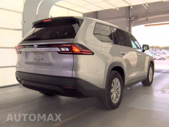 2025 Toyota Grand Highlander XLE - miniatura 4