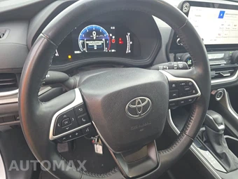 2025 Toyota Grand Highlander XLE - miniatura 16
