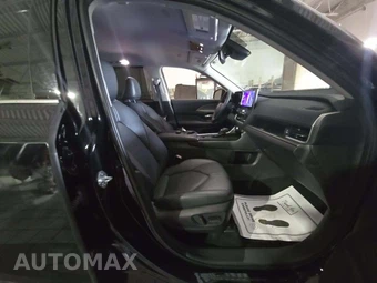 2025 Toyota Grand Highlander XLE - miniatura 19