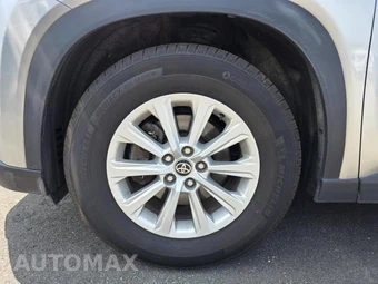 2025 Toyota Grand Highlander XLE - miniatura 11