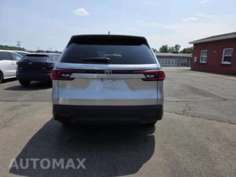 2025 Toyota Grand Highlander XLE - miniatura 13