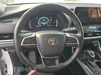 2025 Toyota Grand Highlander XLE - miniatura 16
