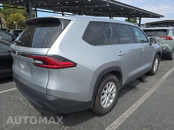 2025 Toyota Grand Highlander XLE - miniatura 4