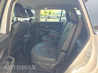 2025 Toyota Grand Highlander XLE - miniatura 13