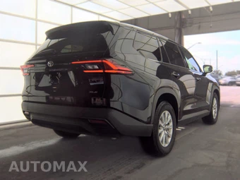 2025 Toyota Grand Highlander XLE - miniatura 4