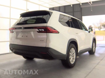 2025 Toyota Grand Highlander XLE - miniatura 4