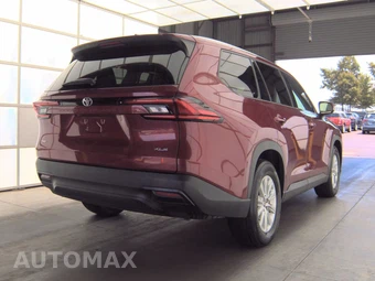 2025 Toyota Grand Highlander XLE - miniatura 4