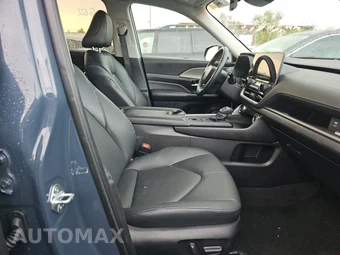 2025 Toyota Grand Highlander XLE - miniatura 8