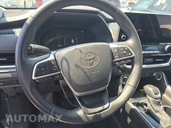 2025 Toyota Grand Highlander XLE - miniatura 10