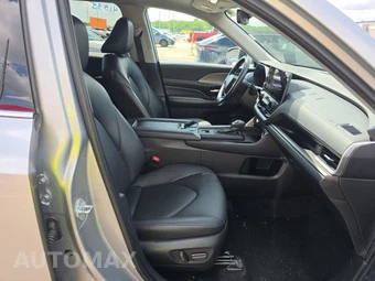 2025 Toyota Grand Highlander XLE - miniatura 8