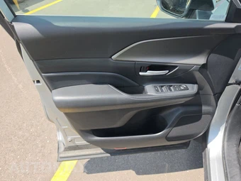 2025 Toyota Grand Highlander XLE - miniatura 9