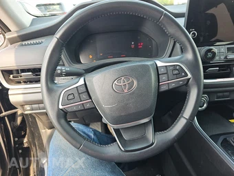 2025 Toyota Grand Highlander XLE - miniatura 10