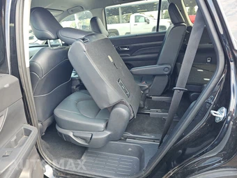 2025 Toyota Grand Highlander XLE - miniatura 13