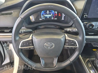 2025 Toyota Grand Highlander XLE - miniatura 10