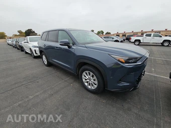 2025 Toyota Grand Highlander XLE - miniatura 3