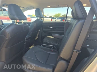 2025 Toyota Grand Highlander XLE - miniatura 13