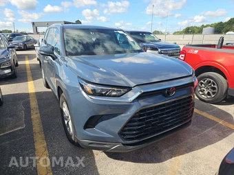 2025 Toyota Grand Highlander XLE - miniatura 3
