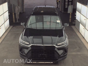 2025 Toyota Grand Highlander XLE - miniatura 2