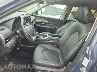 2025 Toyota Grand Highlander XLE - miniatura 7