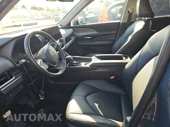 2025 Toyota Grand Highlander XLE - miniatura 7