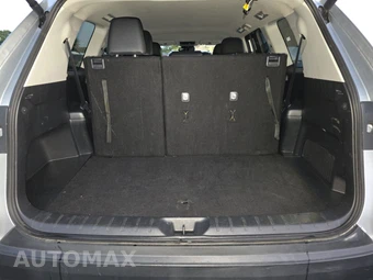 2025 Toyota Grand Highlander XLE - miniatura 17
