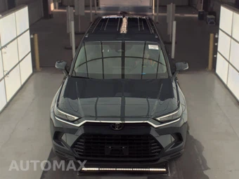 2025 Toyota Grand Highlander XLE - miniatura 2