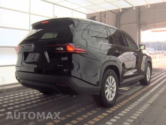 2025 Toyota Grand Highlander XLE - miniatura 4