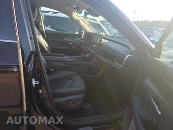 2025 Toyota Grand Highlander XLE - miniatura 8
