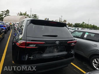 2025 Toyota Grand Highlander XLE - miniatura 5