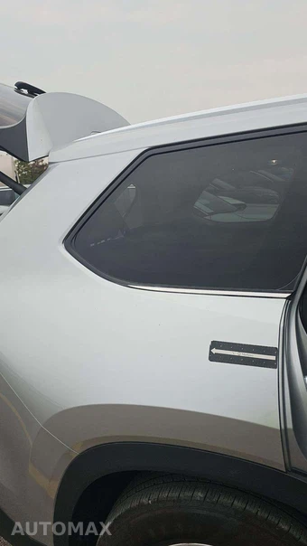 2025 Toyota Grand Highlander XLE - miniatura 29