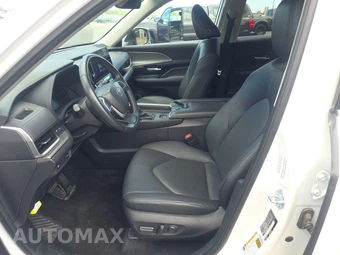 2025 Toyota Grand Highlander XLE - miniatura 7