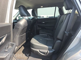 2025 Toyota Grand Highlander XLE - miniatura 13