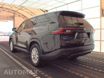 2025 Toyota Grand Highlander XLE - miniatura 6