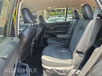 2025 Toyota Grand Highlander XLE - miniatura 13