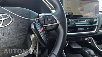 2025 Toyota Grand Highlander XLE - miniatura 24